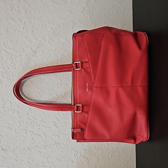 Cole Haan American Airlines  Red Leather Travel Tote *Rare* ✈️ - Picture 1 of 16